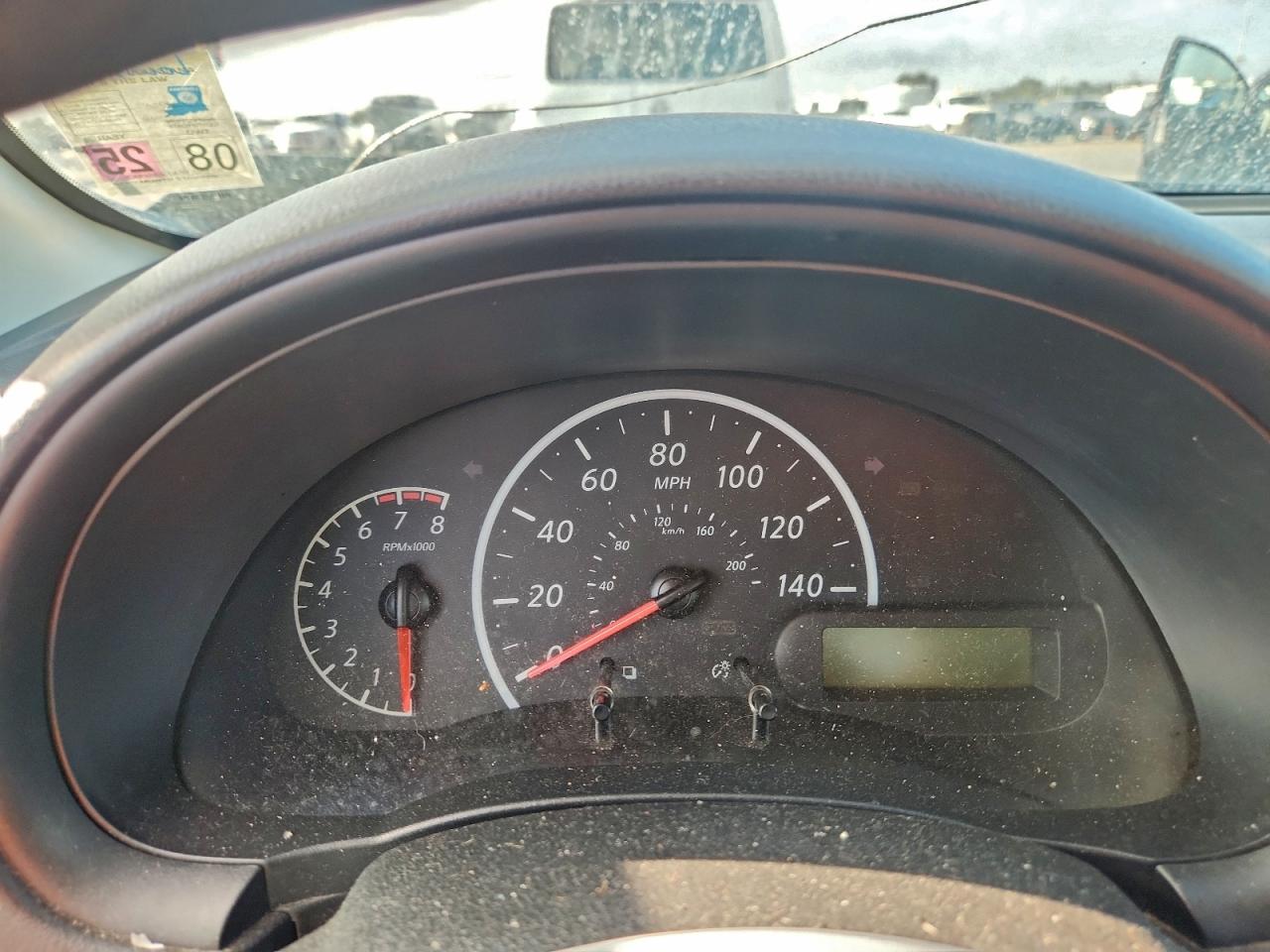 2019 NISSAN VERSA S photo 9