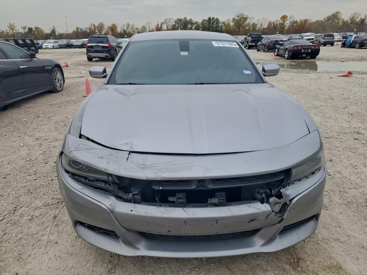 2015 DODGE CHARGER SXT photo 5