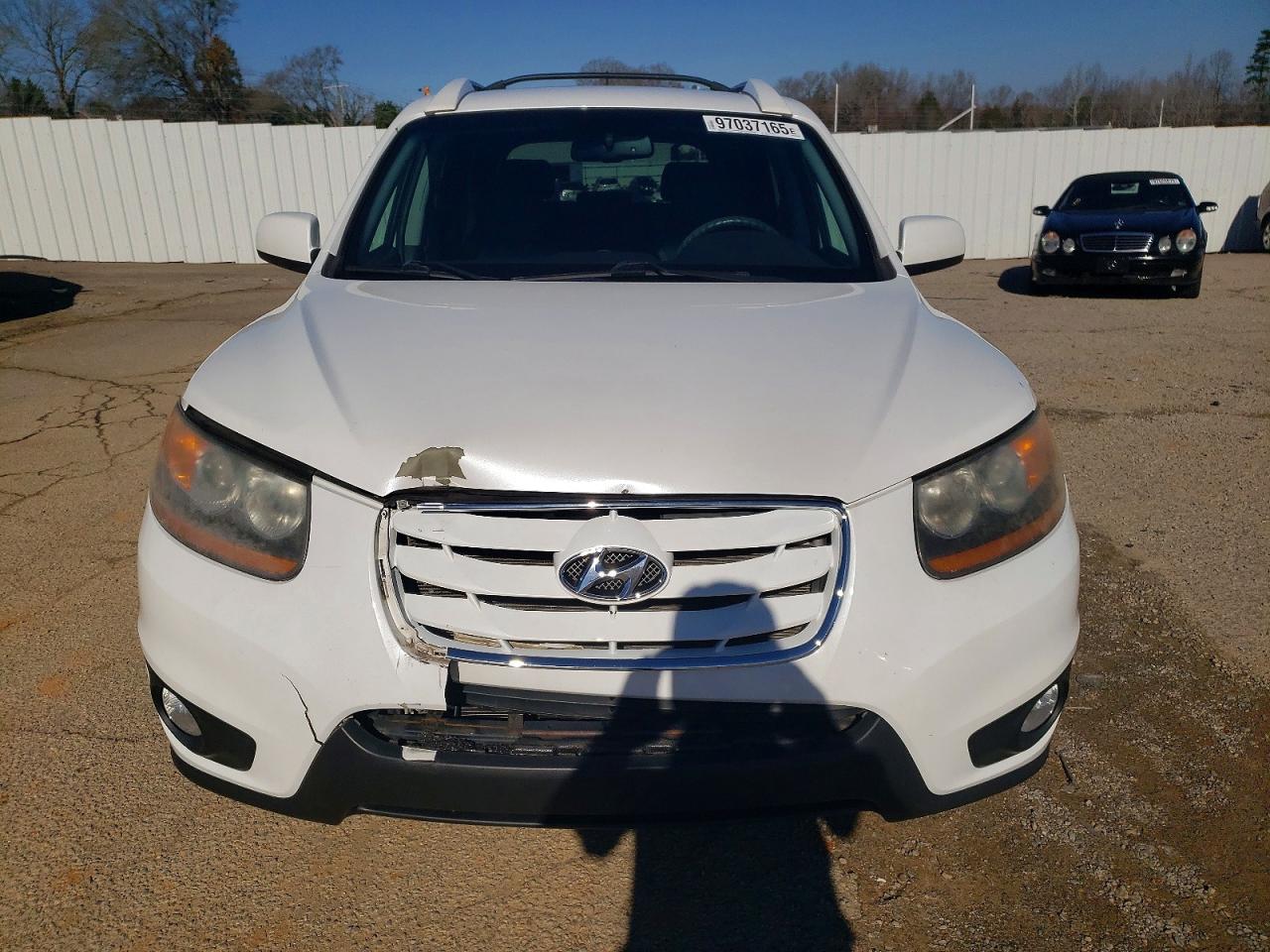 2011 HYUNDAI SANTA FE SE photo 5