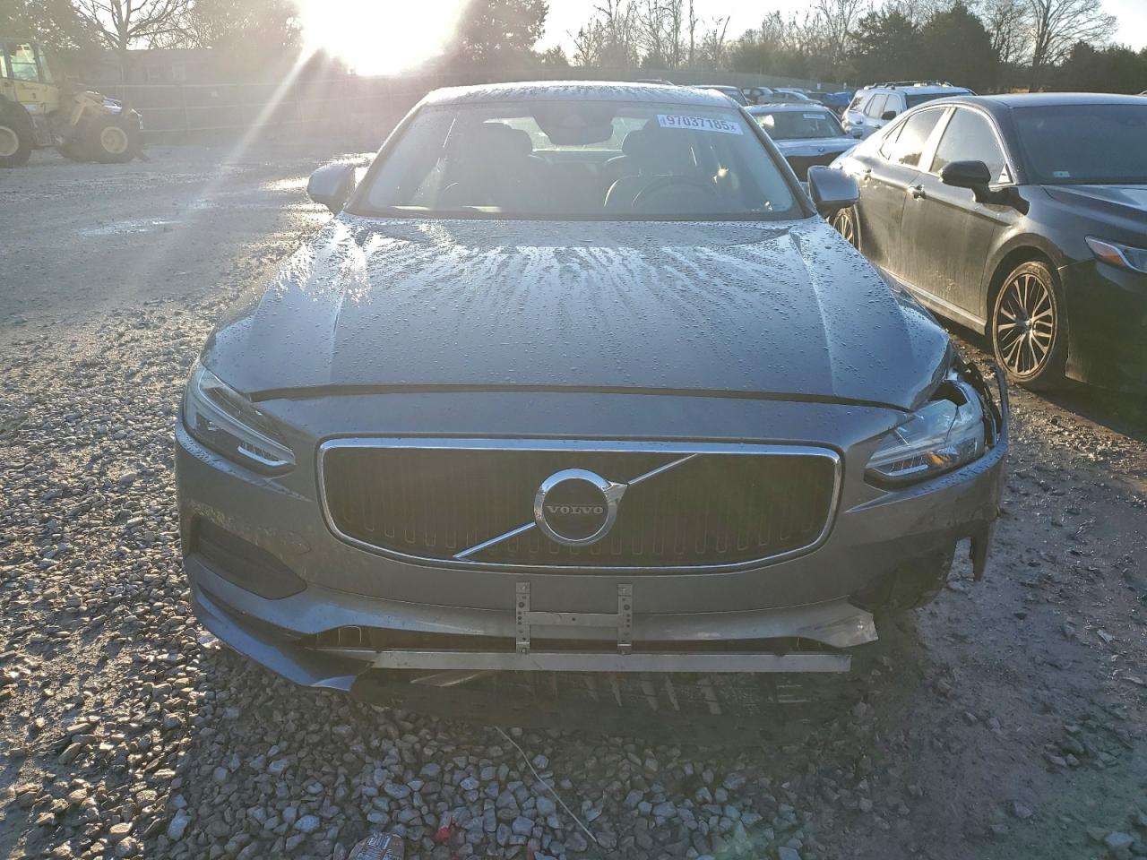 2018 VOLVO S90 T5 MOMENTUM photo 9