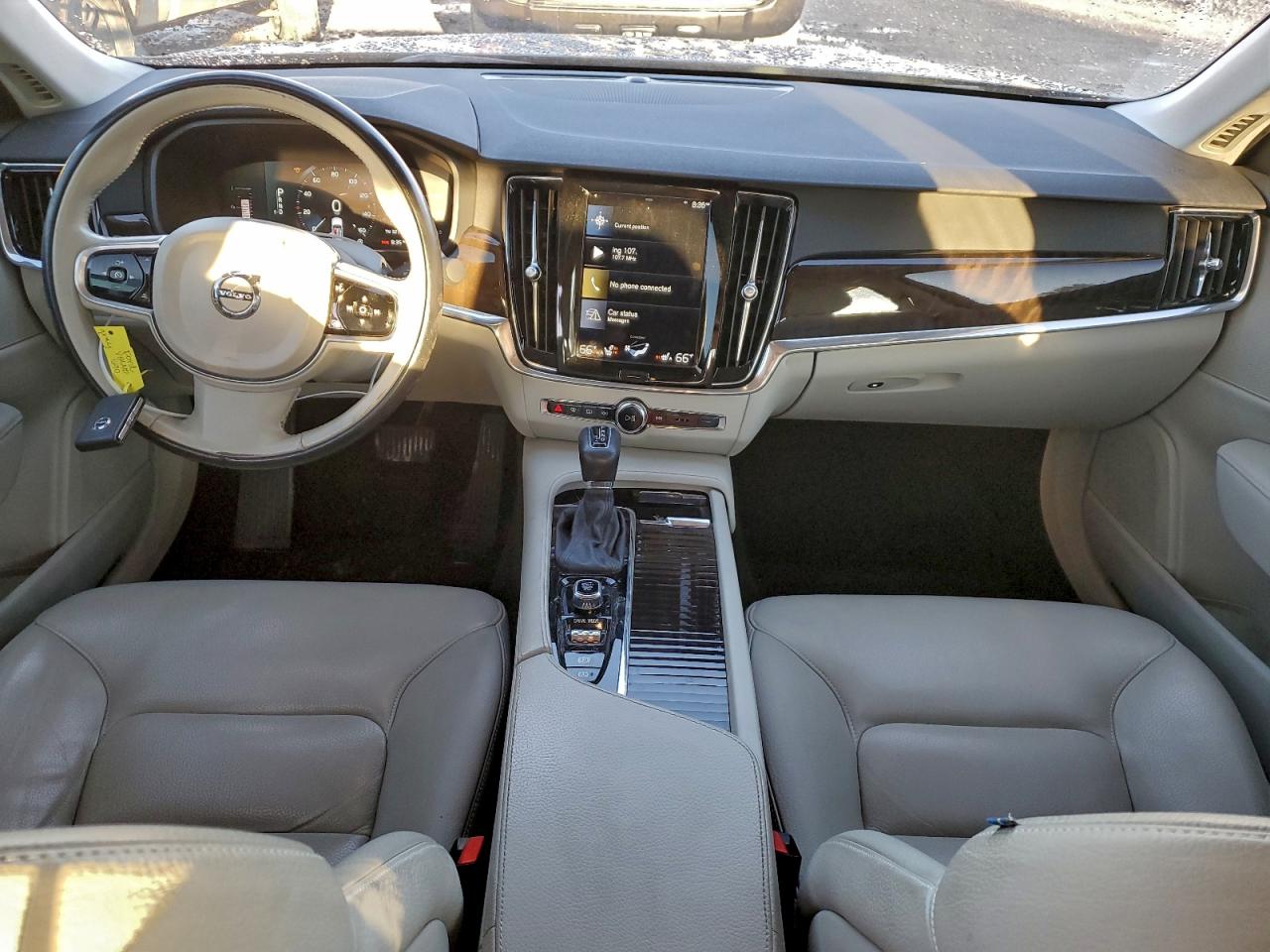 2018 VOLVO S90 T5 MOMENTUM photo 15