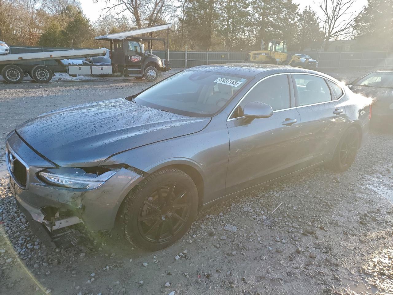 2018 VOLVO S90