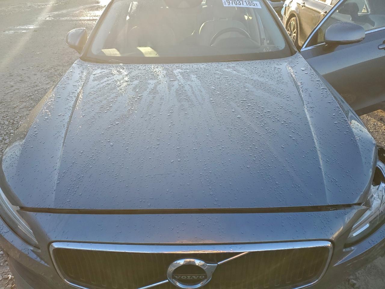 2018 VOLVO S90 T5 MOMENTUM photo 21