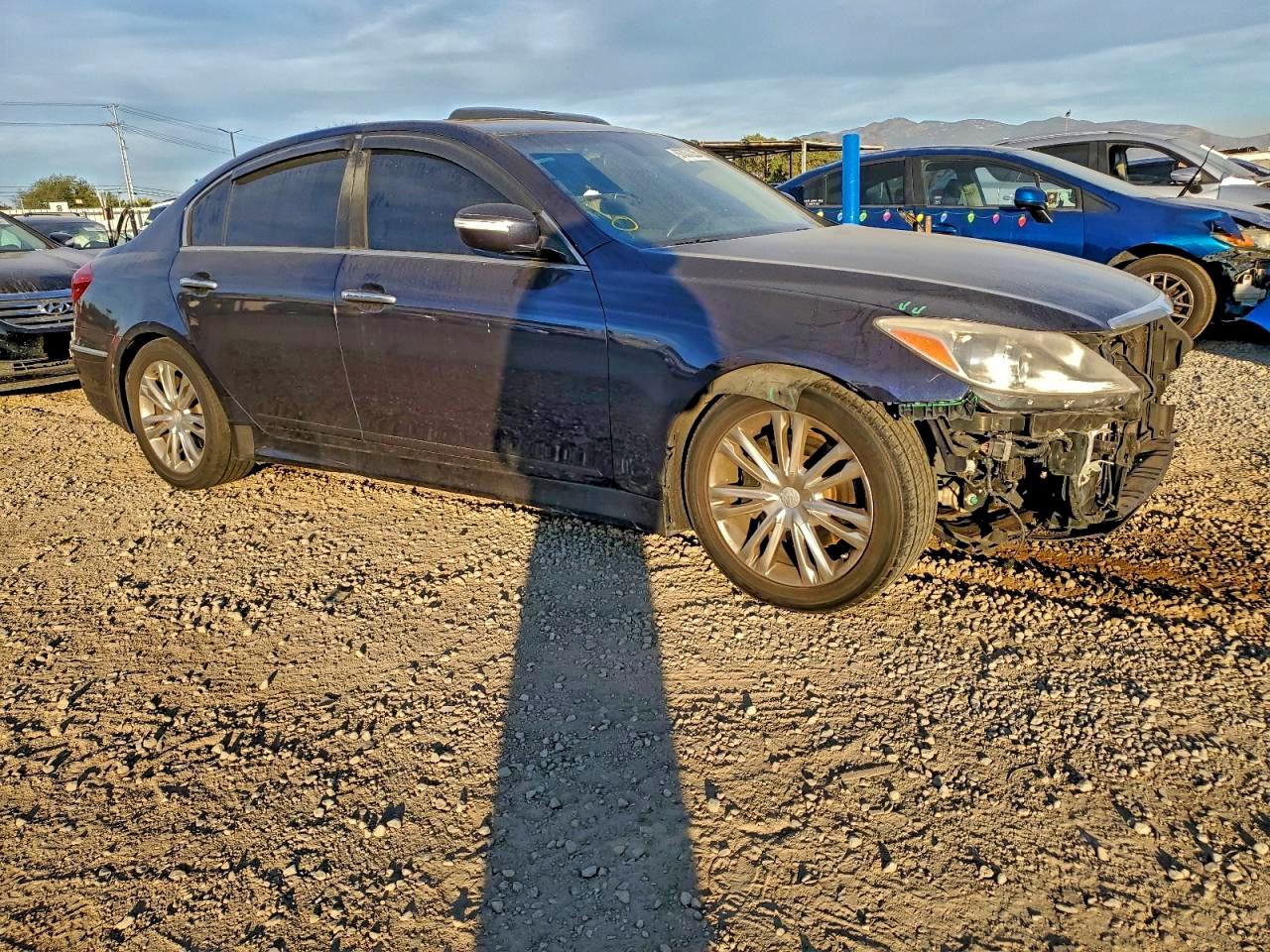 2012 HYUNDAI GENESIS 3.8L photo 7