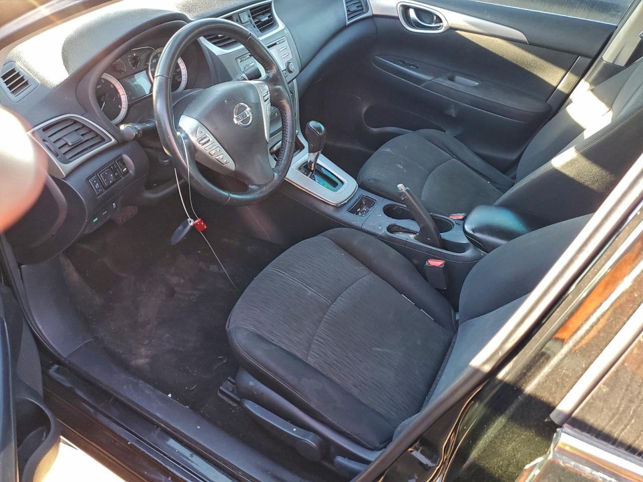 2014 NISSAN SENTRA S photo 7