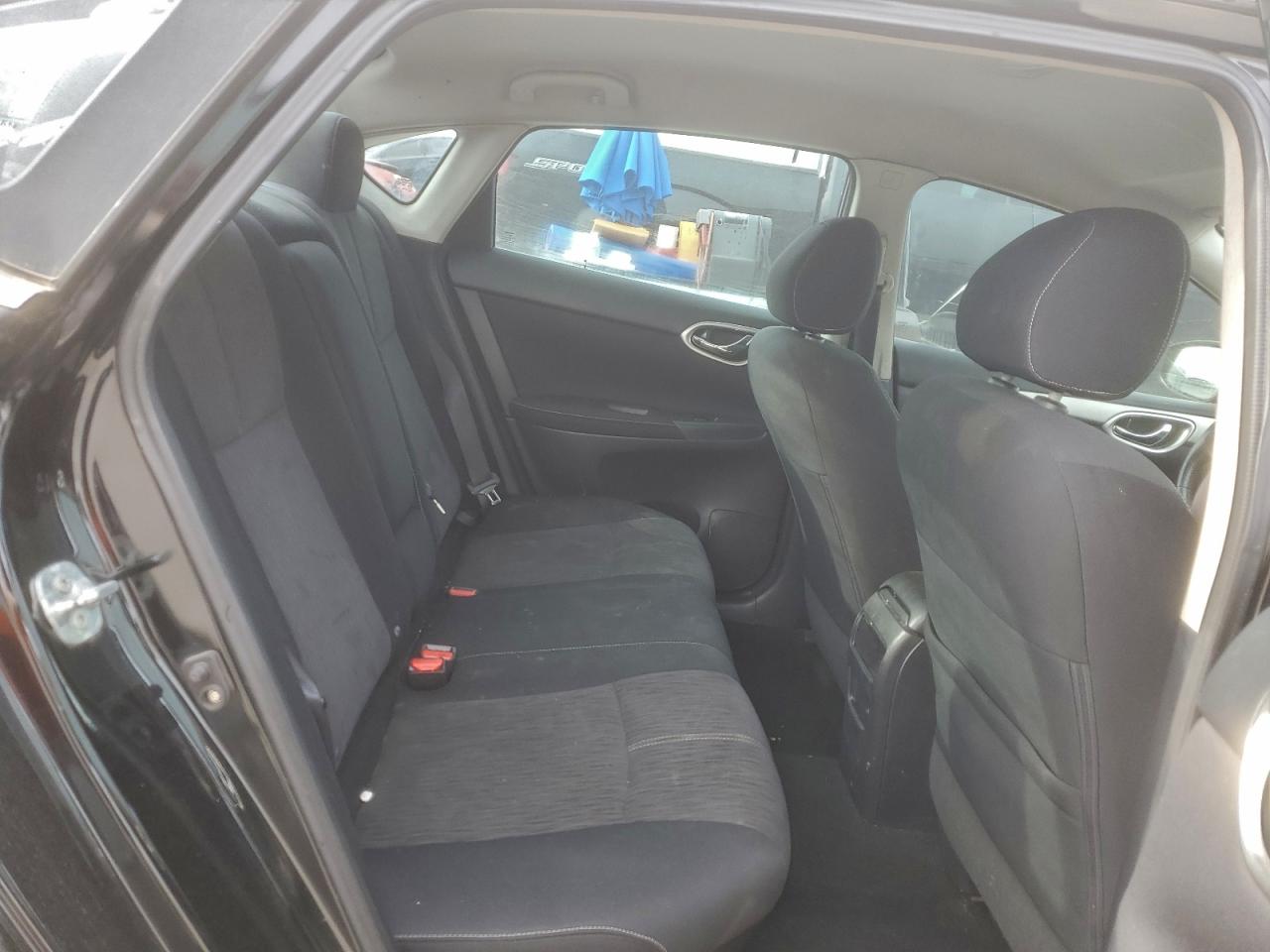 2014 NISSAN SENTRA S photo 10