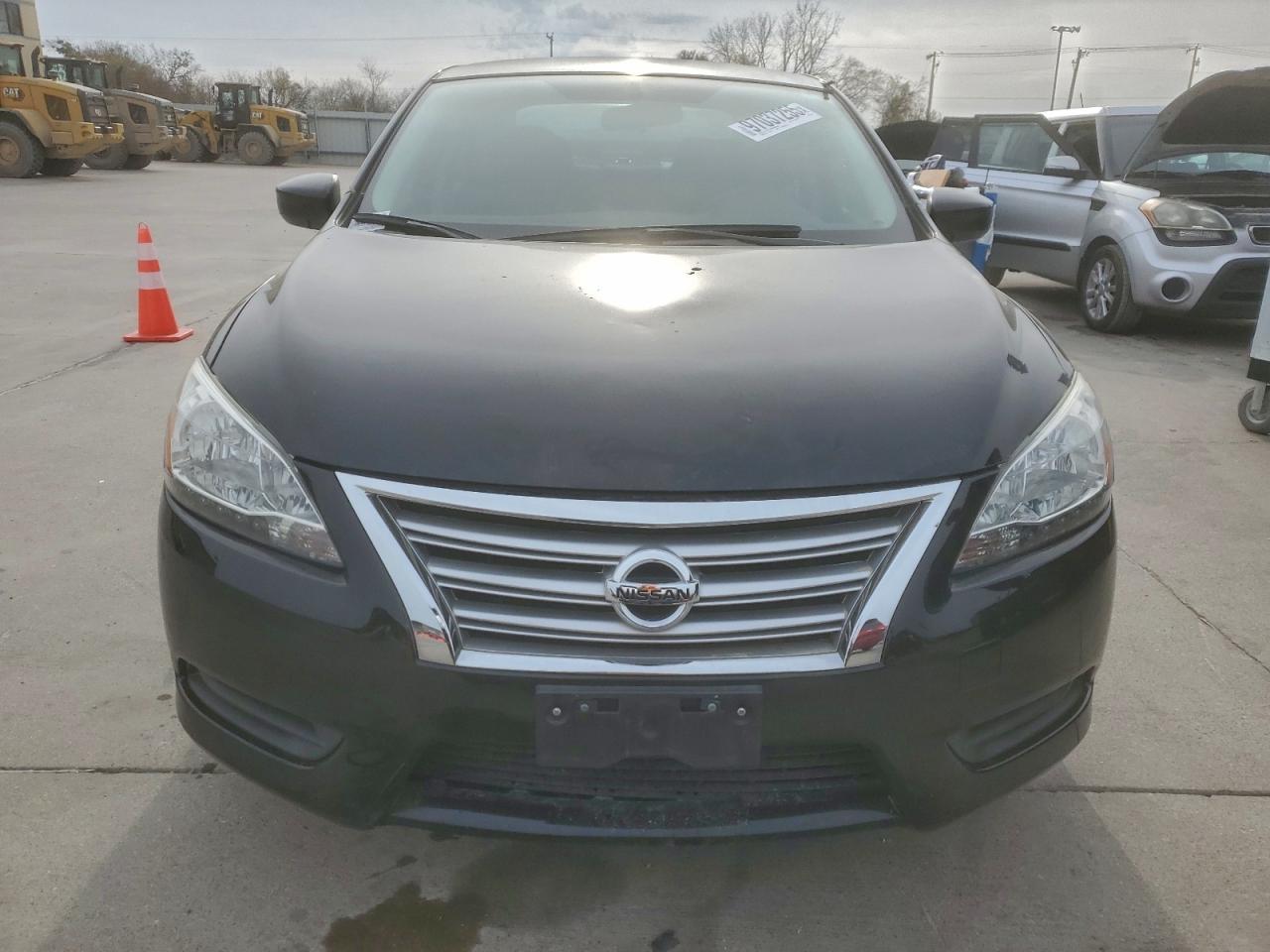2014 NISSAN SENTRA S photo 5