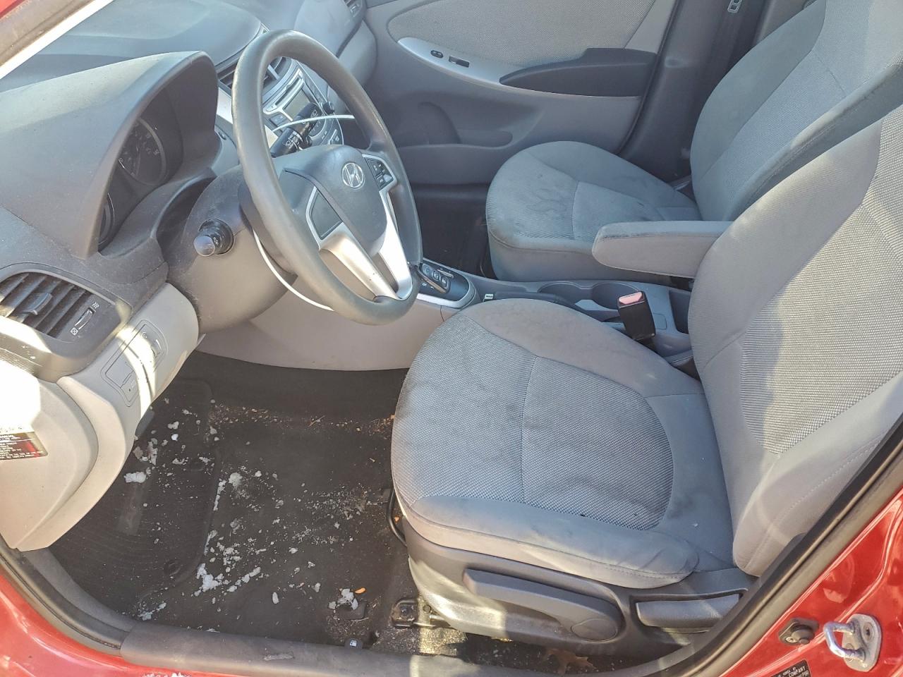 2012 HYUNDAI ACCENT GLS photo 7