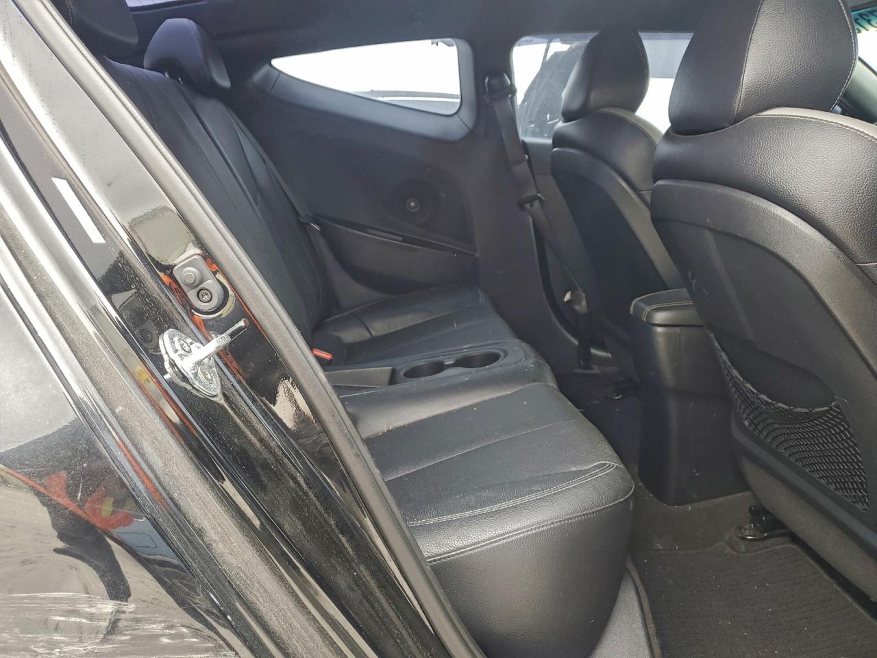 2016 HYUNDAI VELOSTER TURBO photo 10