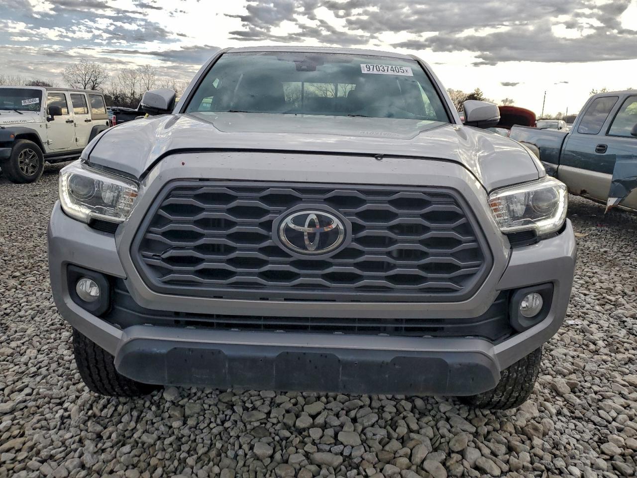 2021 TOYOTA TACOMA DOUBLE CAB photo 9