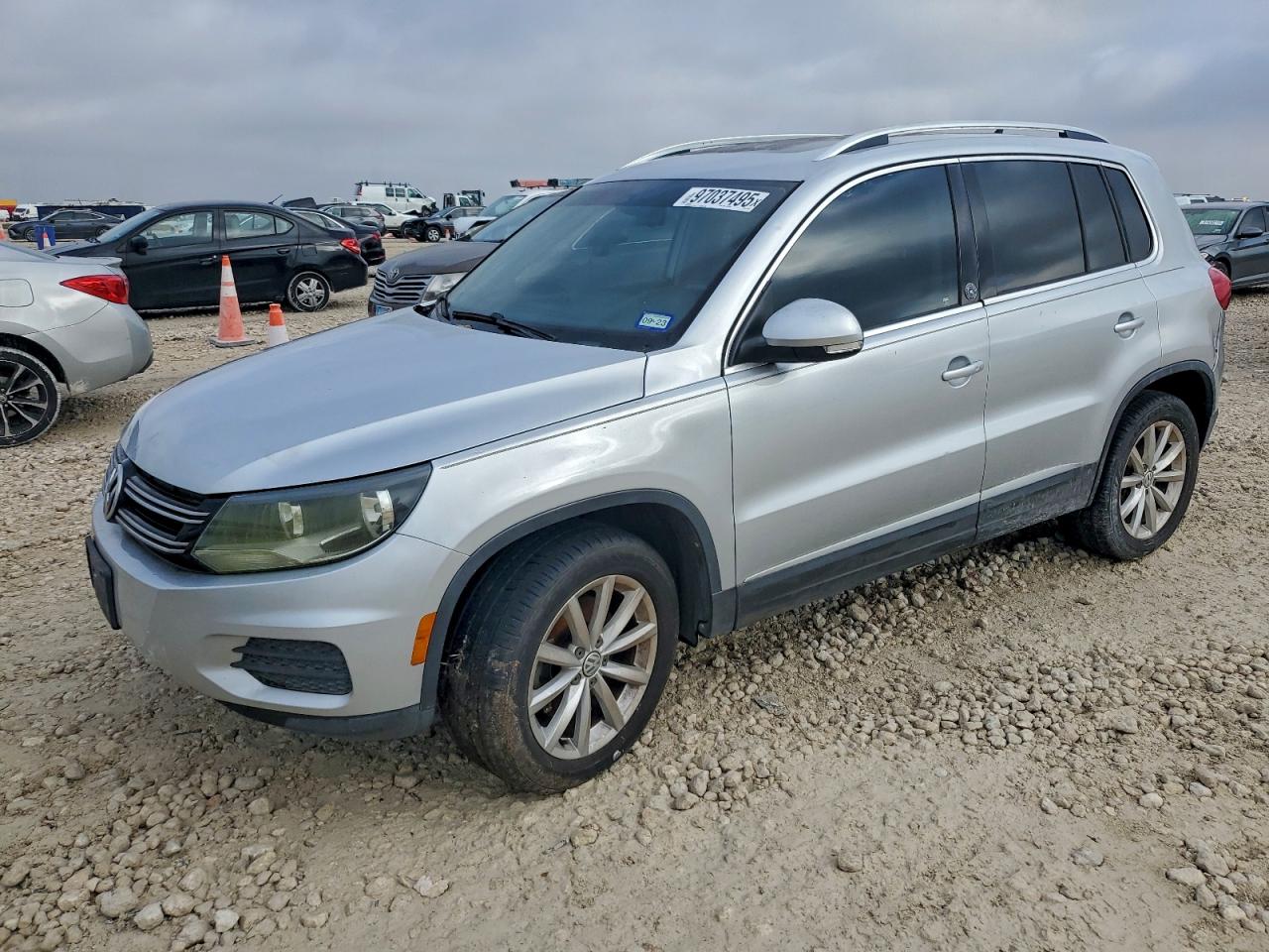 2017 VOLKSWAGEN TIGUAN