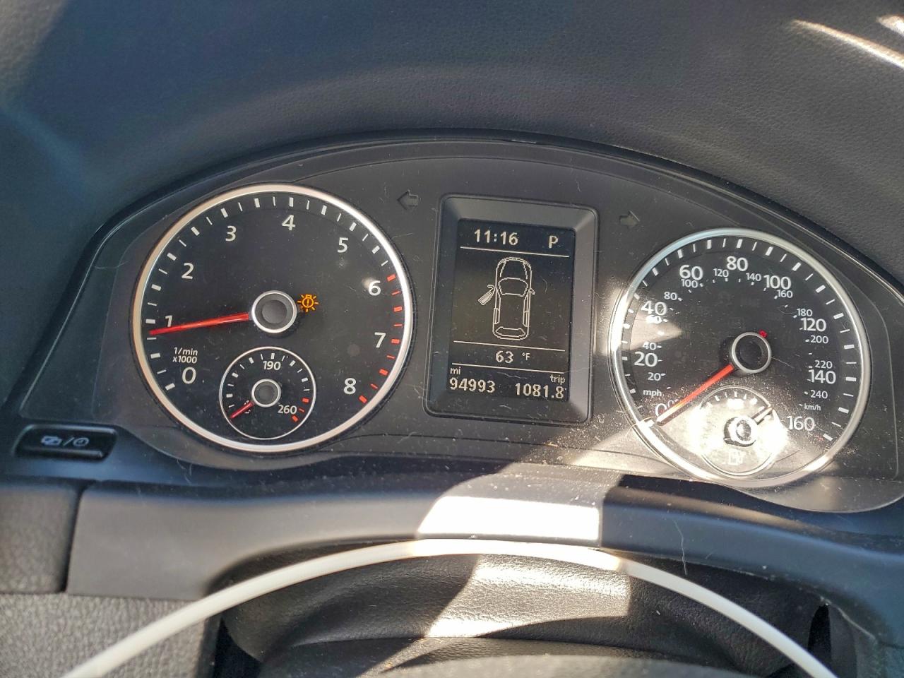 2016 VOLKSWAGEN TIGUAN S photo 9
