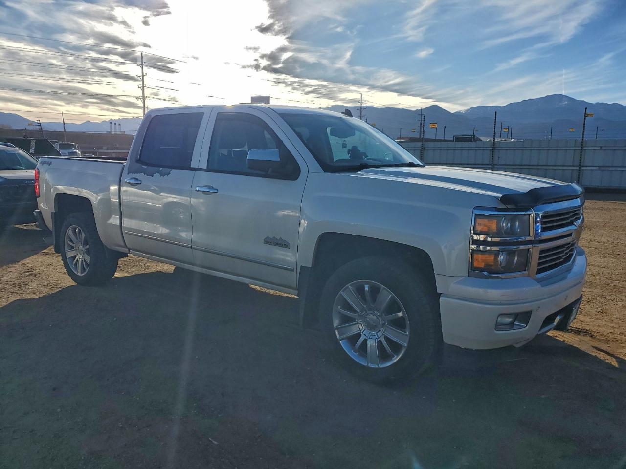 2014 CHEVROLET SILVERADO K1500 HIGH COUNTRY photo 4