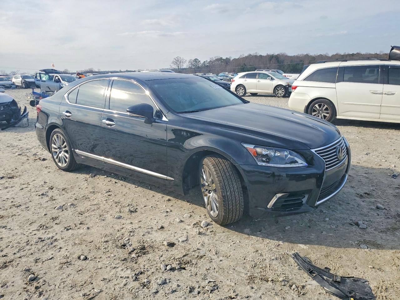 2017 LEXUS LS 460 photo 7
