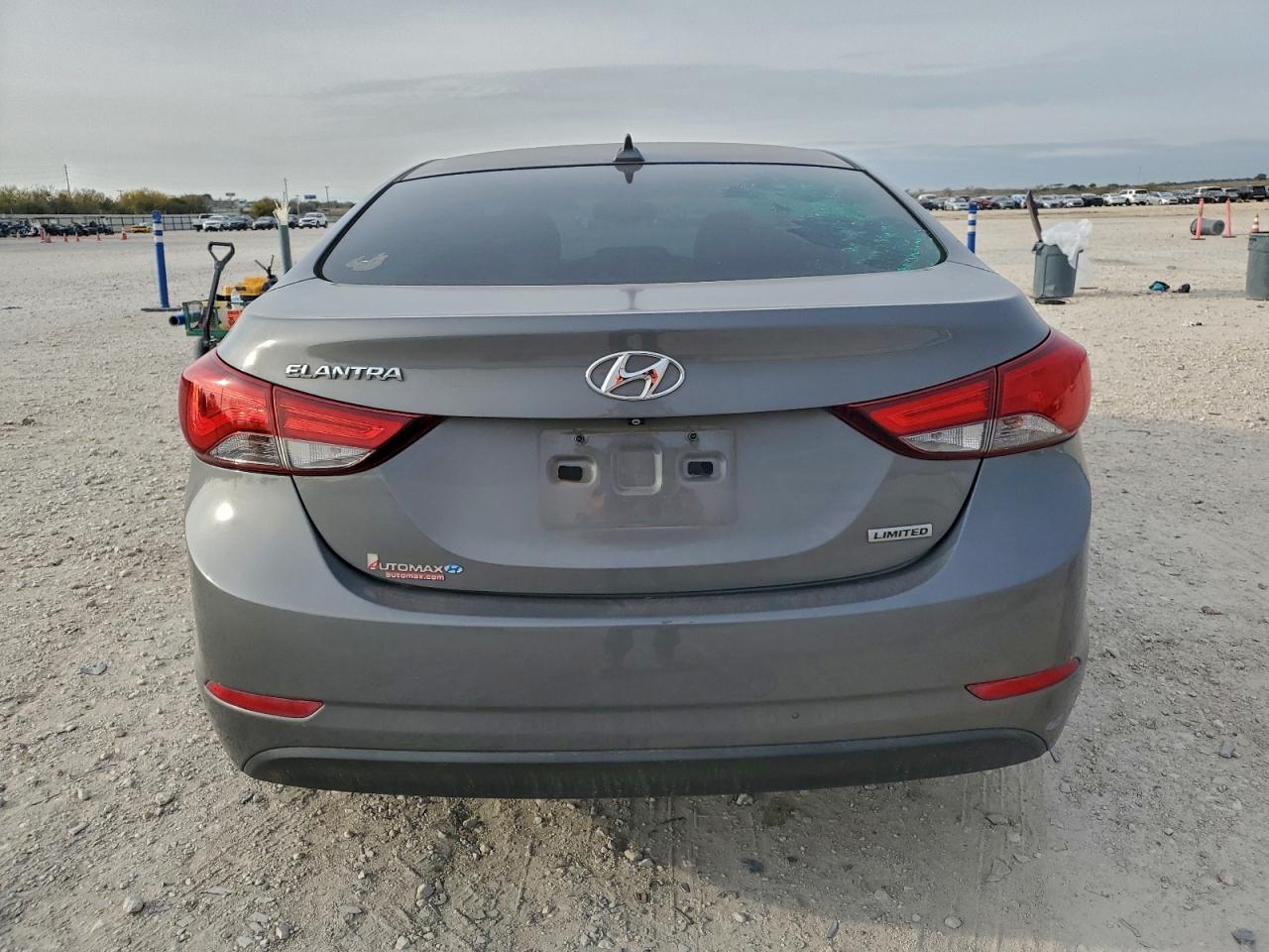 2014 HYUNDAI ELANTRA SE photo 11