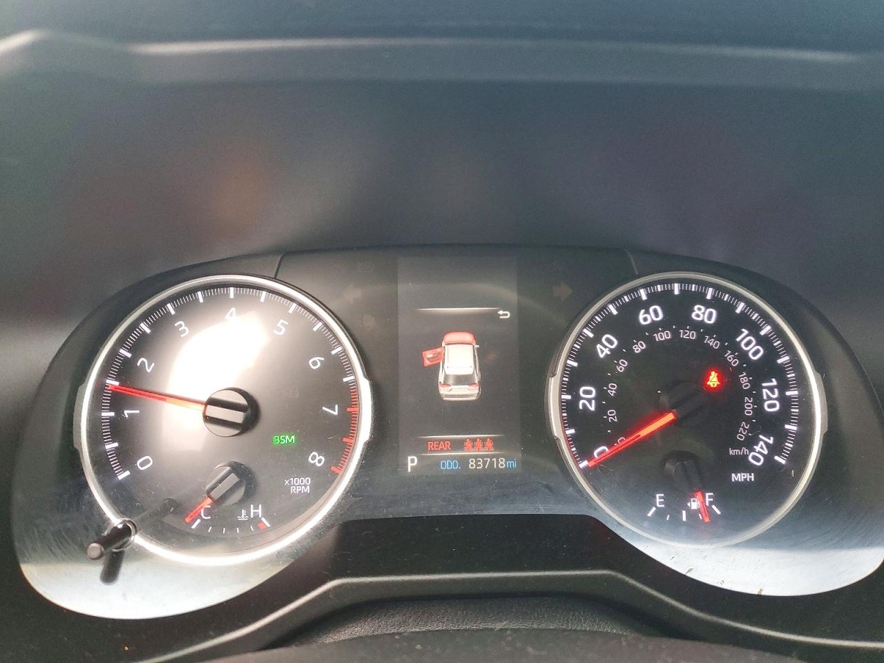 2019 TOYOTA RAV4 XLE photo 9