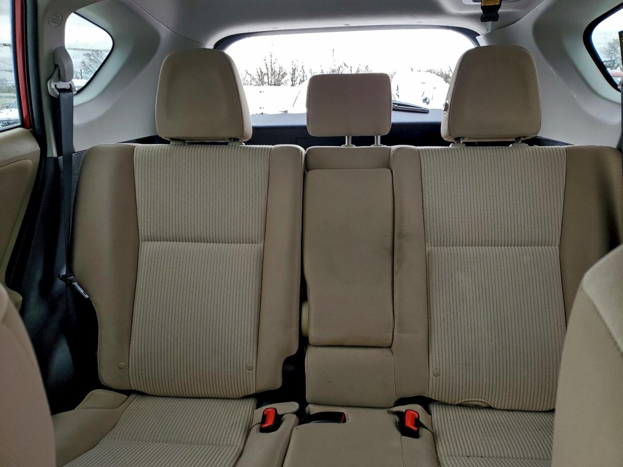 2013 TOYOTA RAV4 LE photo 10