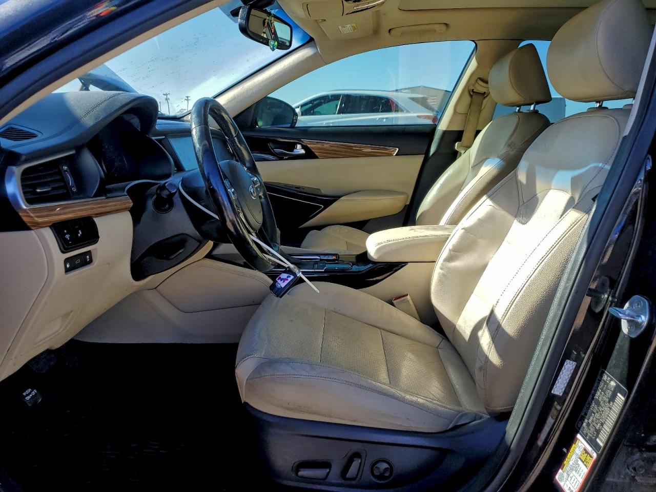 2017 KIA CADENZA PREMIUM photo 7
