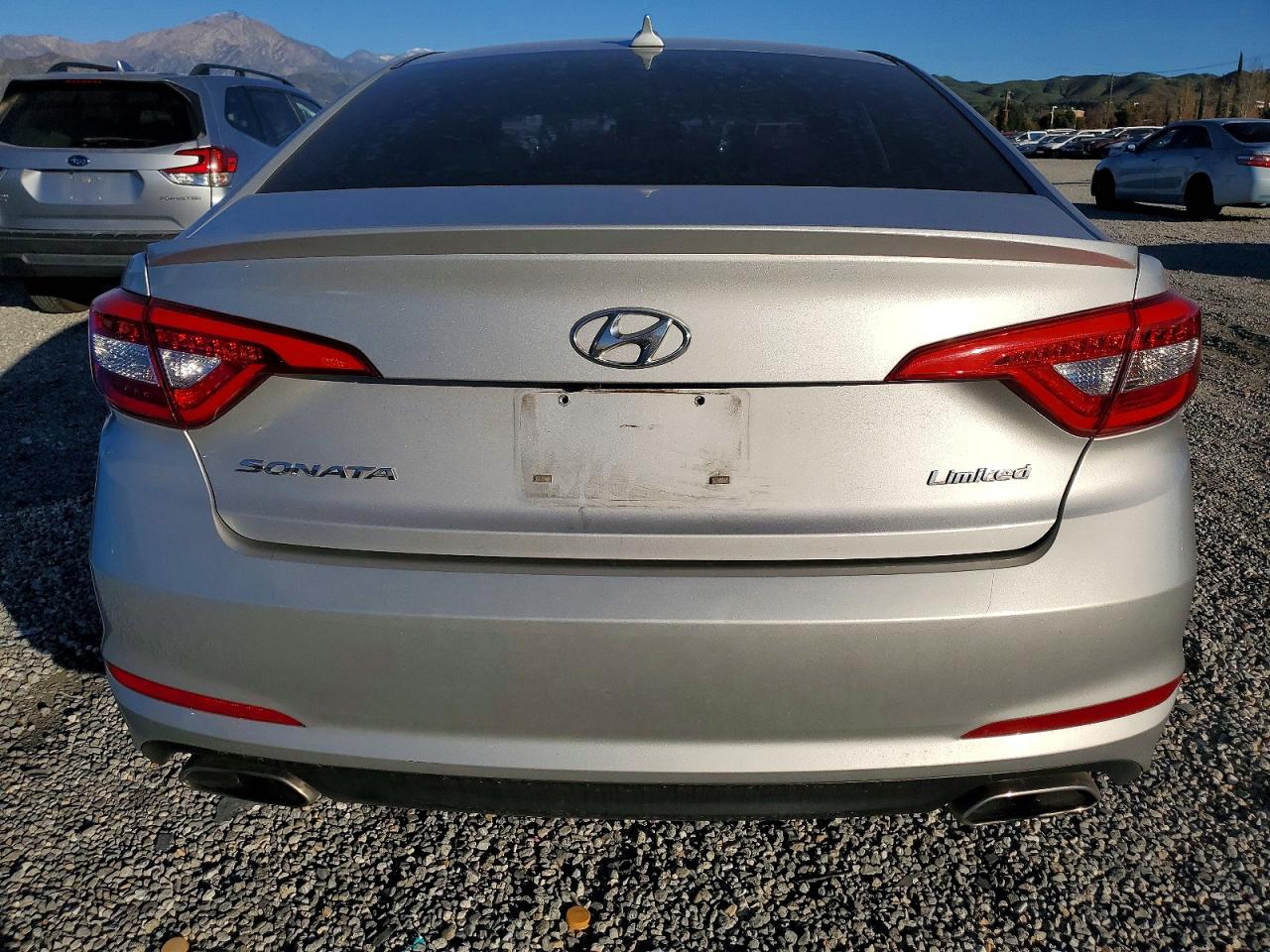 2015 HYUNDAI SONATA SPORT photo 11