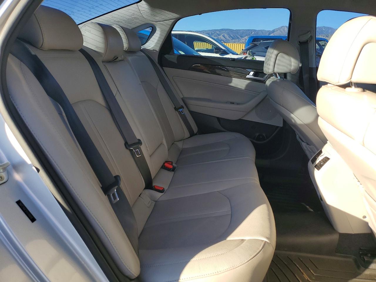 2015 HYUNDAI SONATA SPORT photo 19