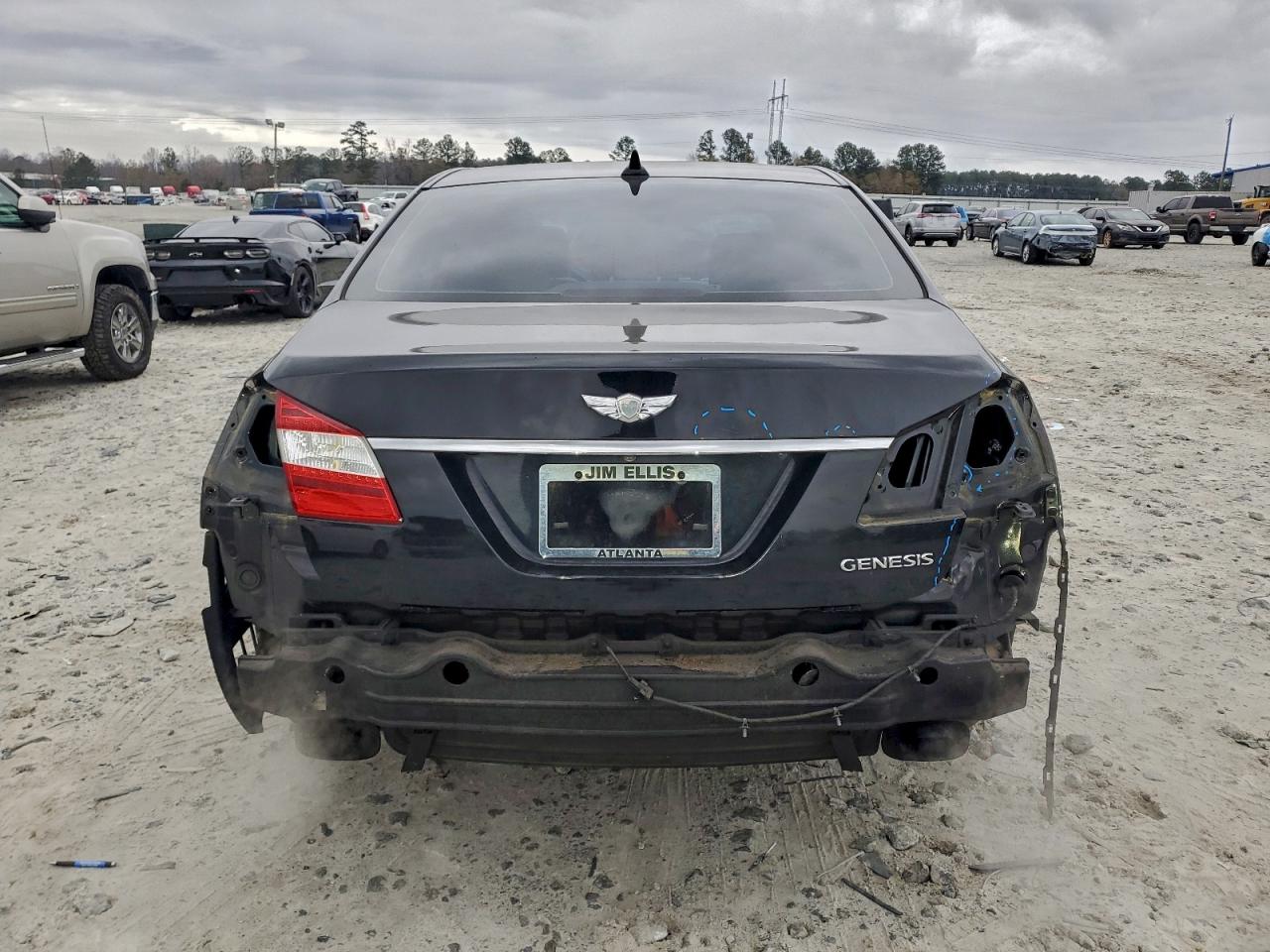 2013 HYUNDAI GENESIS 3.8L photo 6