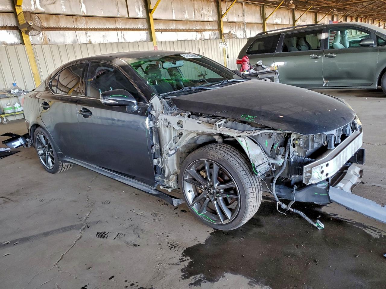 2011 LEXUS IS 250 photo 4