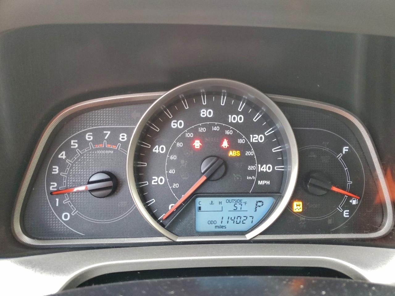 2015 TOYOTA RAV4 LE photo 9