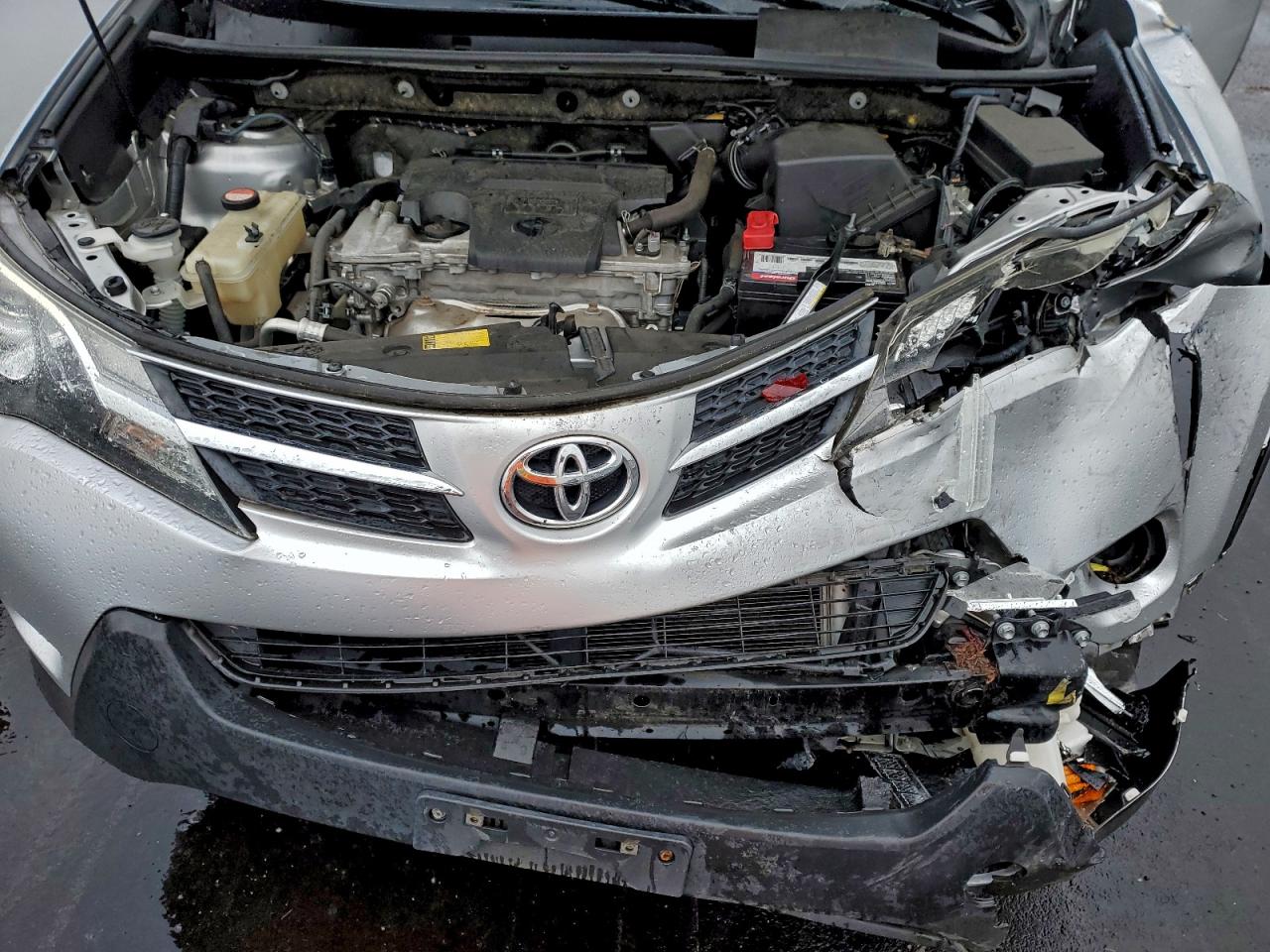 2015 TOYOTA RAV4 LE photo 11