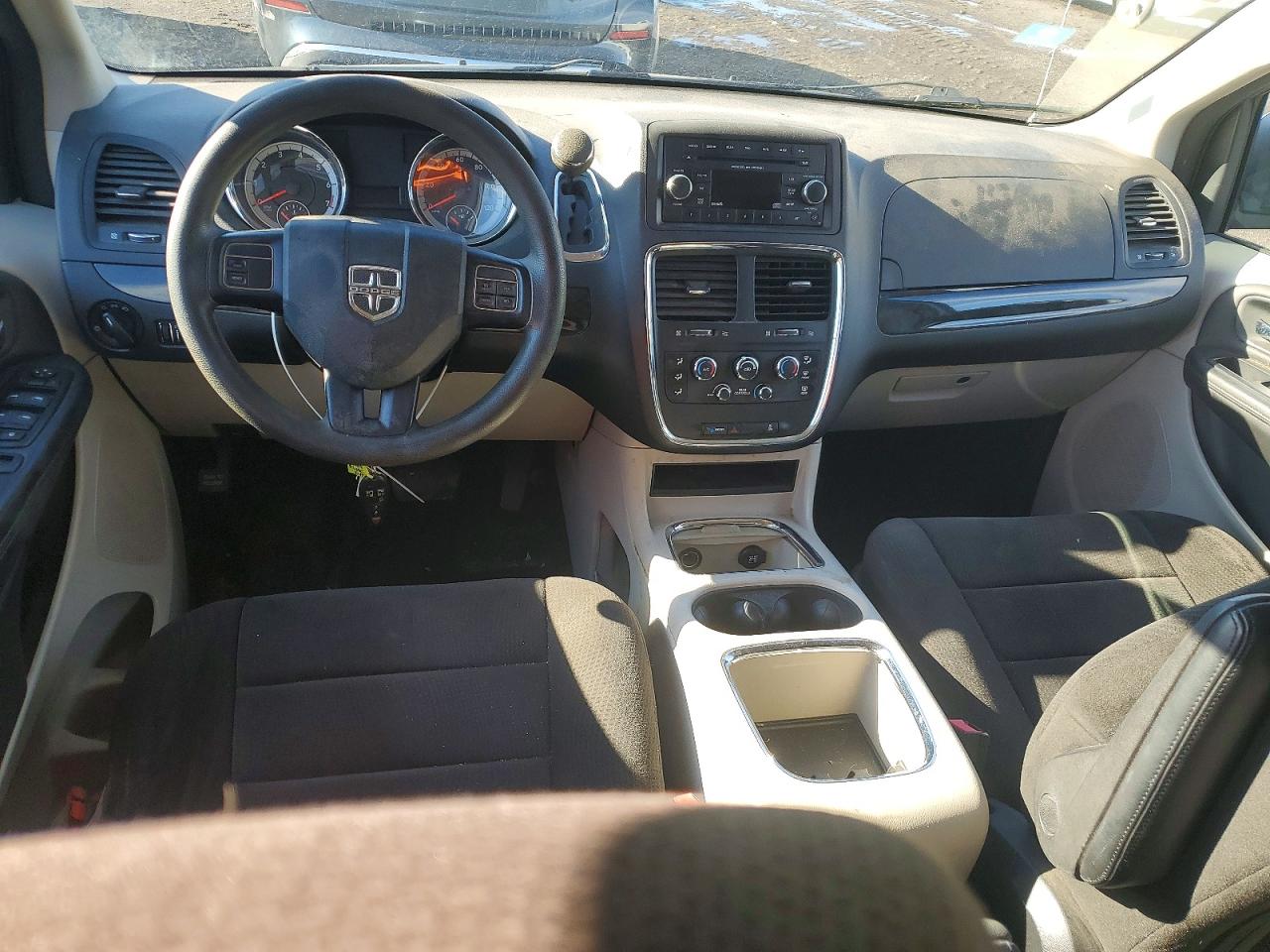 2013 DODGE GRAND CARAVAN SXT photo 8