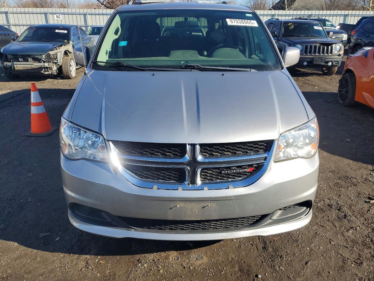 2013 DODGE GRAND CARAVAN SXT photo 5