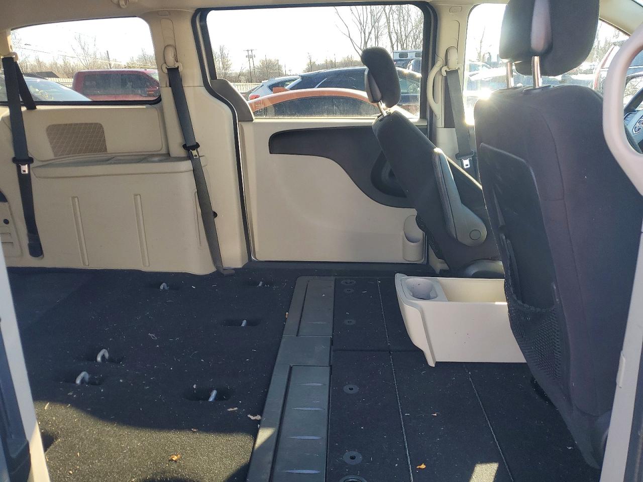 2013 DODGE GRAND CARAVAN SXT photo 11