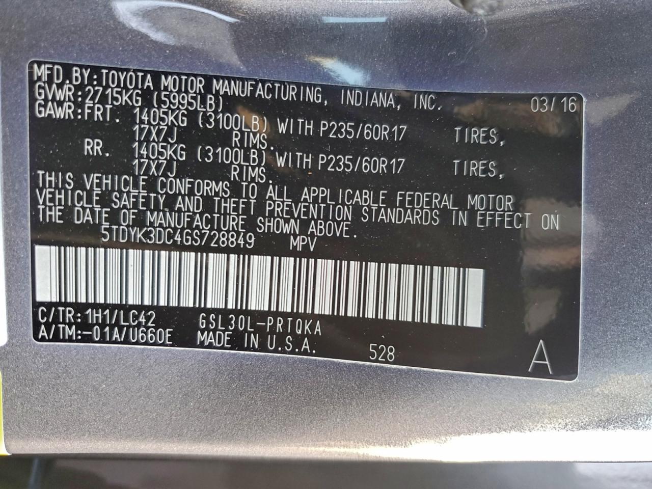 2016 TOYOTA SIENNA XLE photo 13