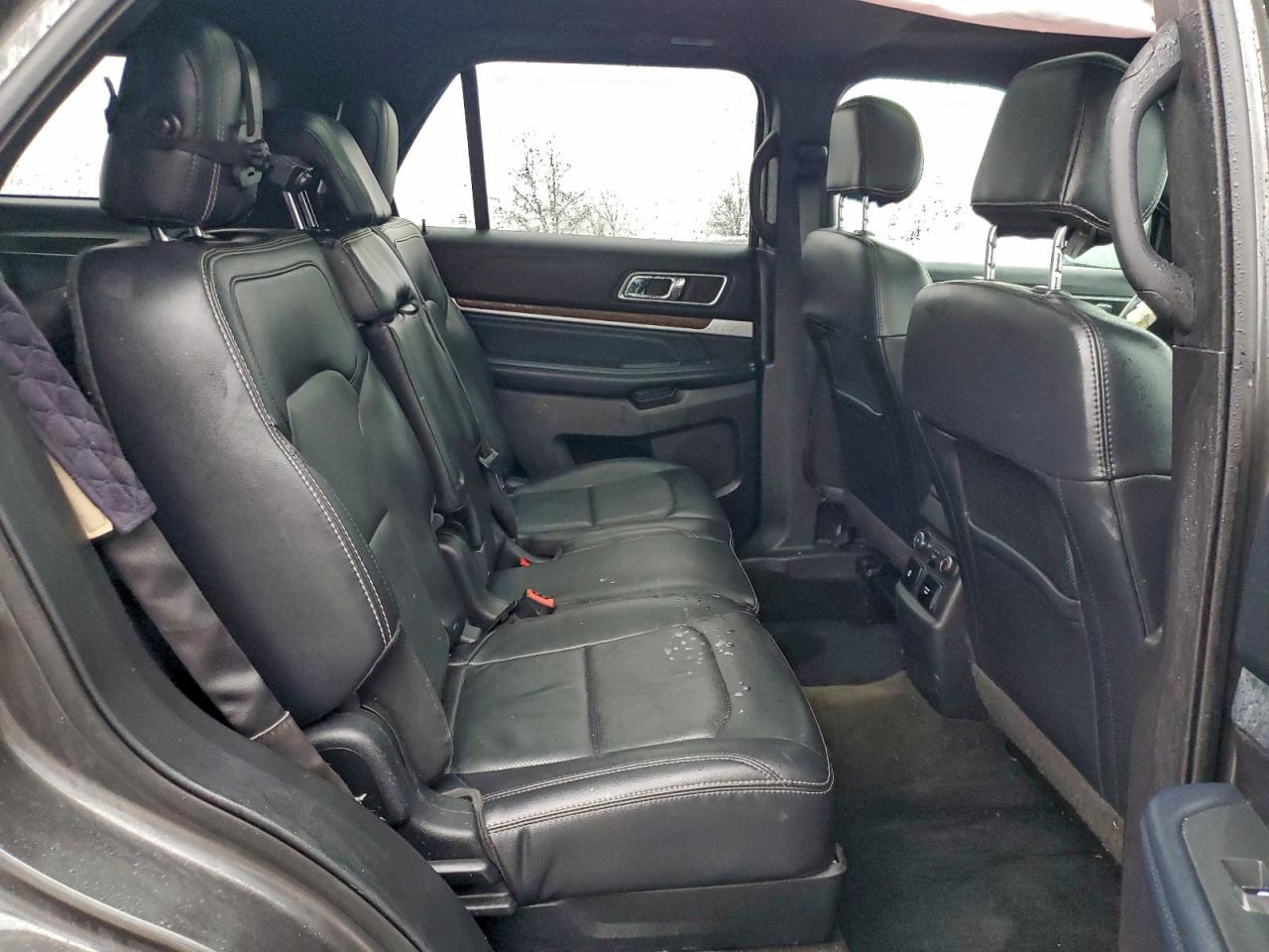 2017 FORD EXPLORER LIMITED photo 31
