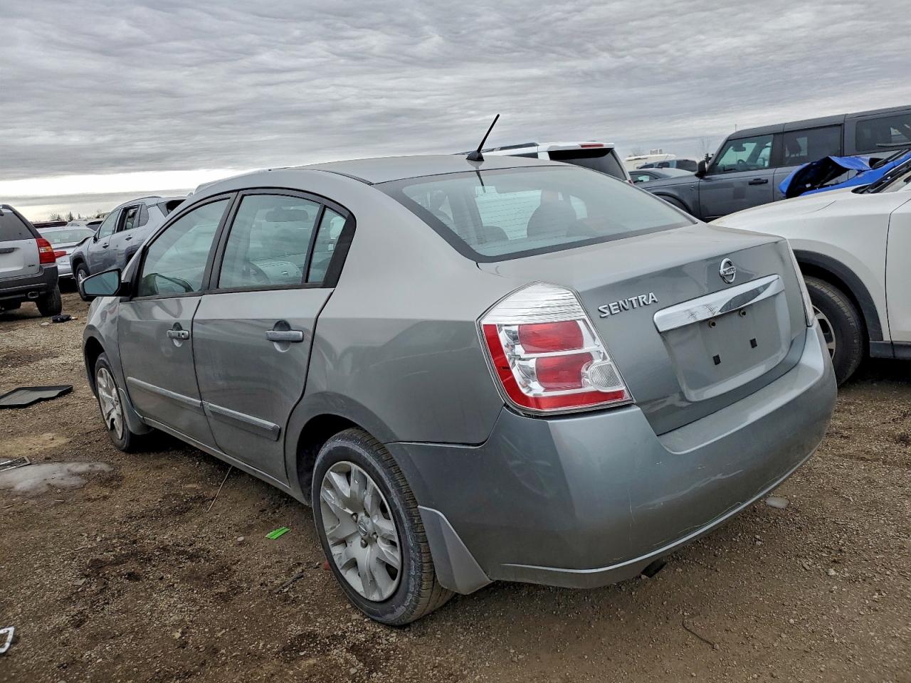 2010 NISSAN SENTRA 2.0 photo 4