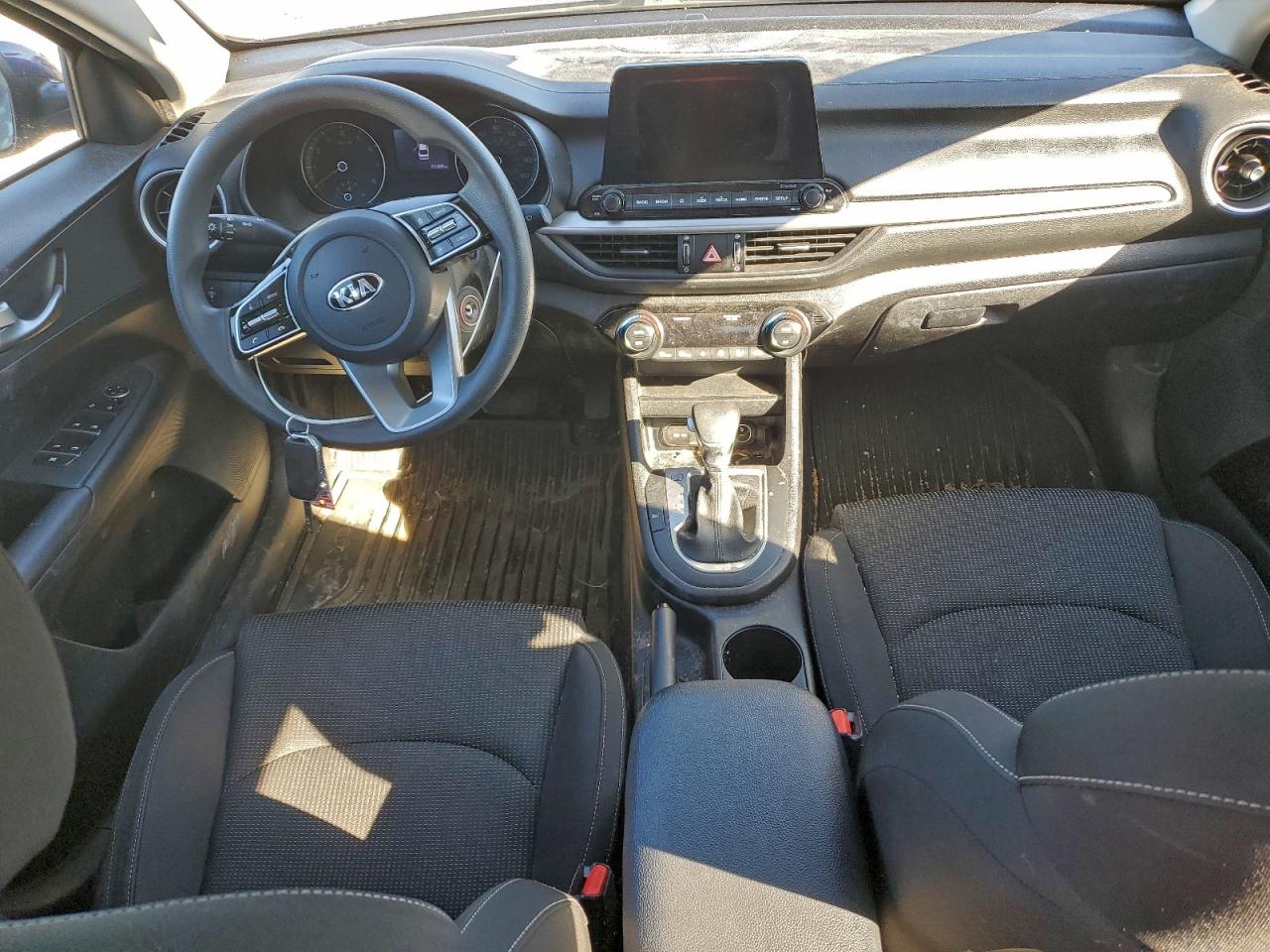 2019 KIA FORTE FE photo 8