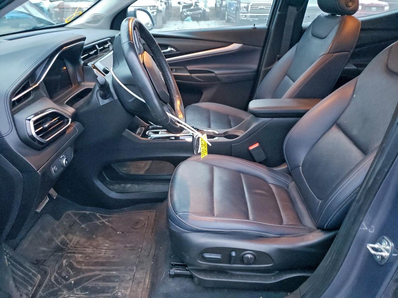 2023 CHEVROLET BOLT EUV LT photo 7