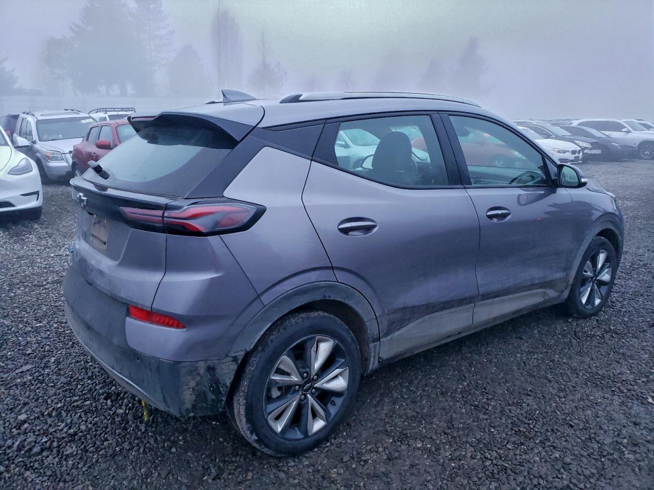 2023 CHEVROLET BOLT EUV LT photo 3