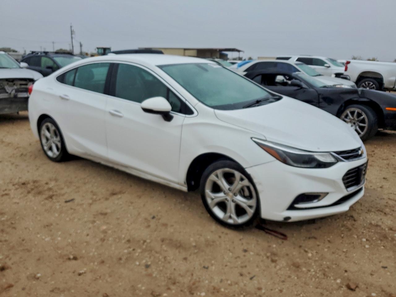 2017 CHEVROLET CRUZE PREMIER photo 4