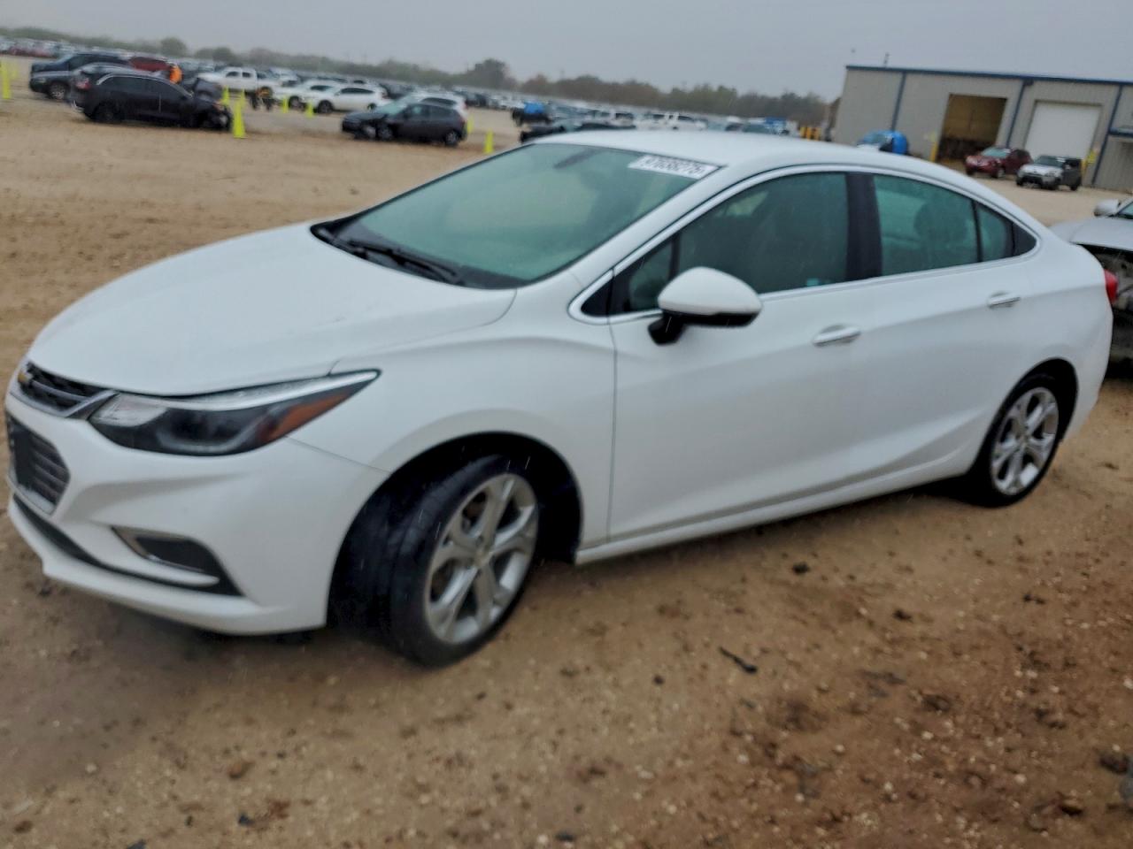 2017 CHEVROLET CRUZE