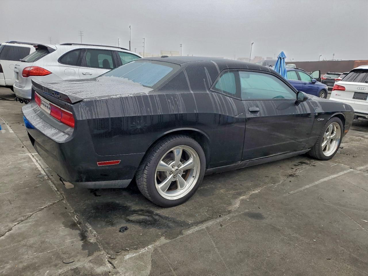 2012 DODGE CHALLENGER SXT photo 3