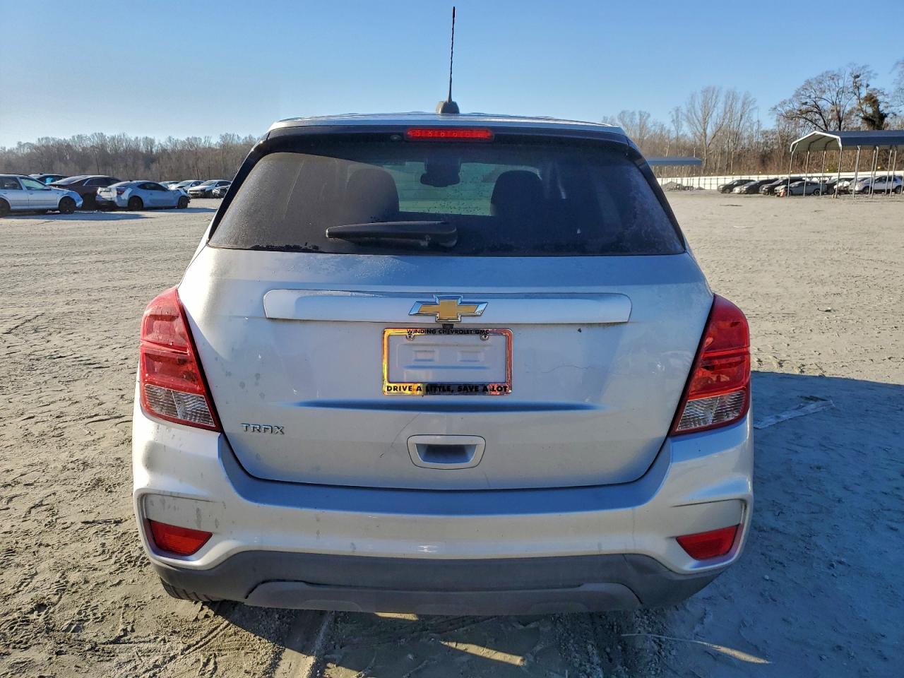 2020 CHEVROLET TRAX LS photo 6