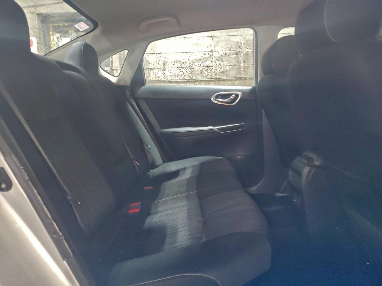 2017 NISSAN SENTRA S photo 10
