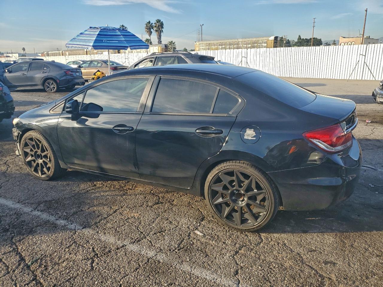 2013 HONDA CIVIC LX photo 2