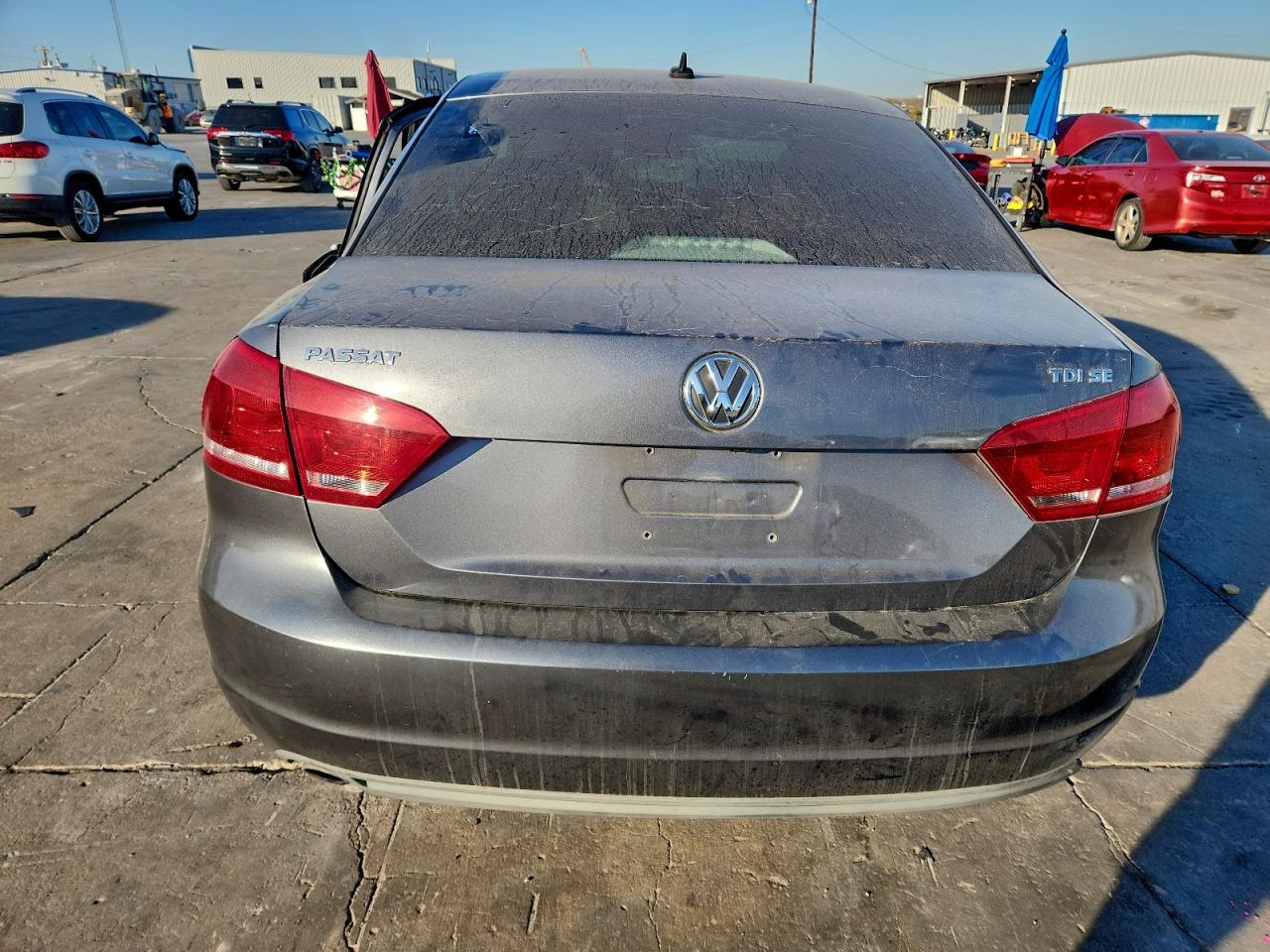 2014 VOLKSWAGEN PASSAT SE photo 6