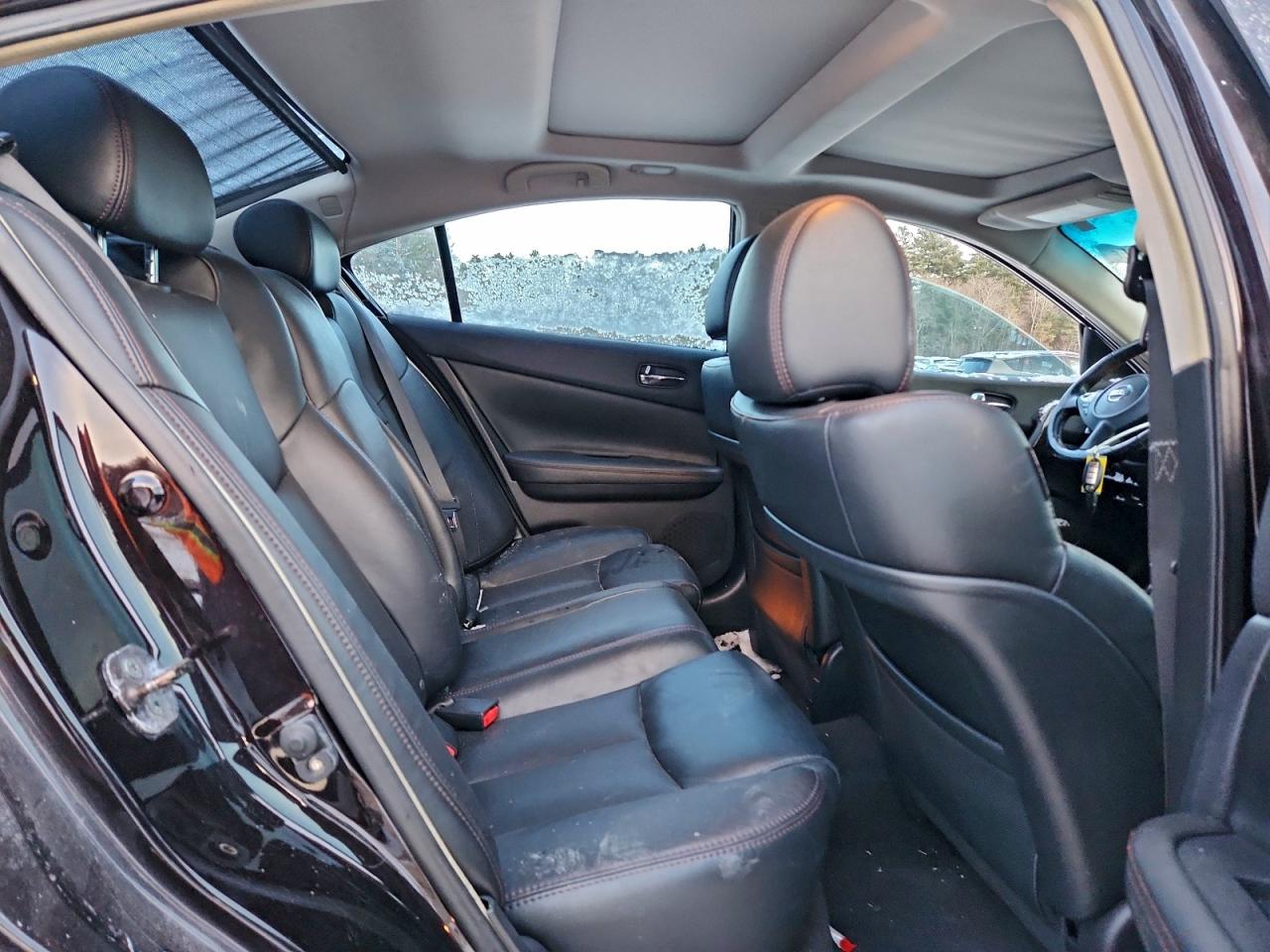 2010 NISSAN MAXIMA S photo 10