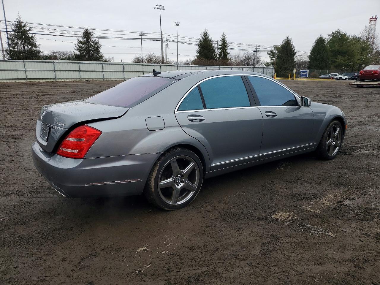 2013 MERCEDES-BENZ S 550 4MATIC photo 3