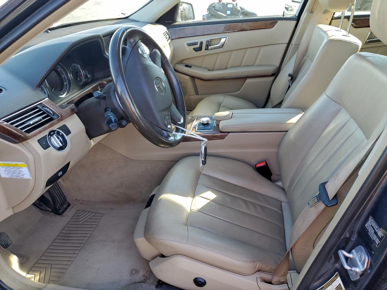2012 MERCEDES-BENZ E 350 photo 13