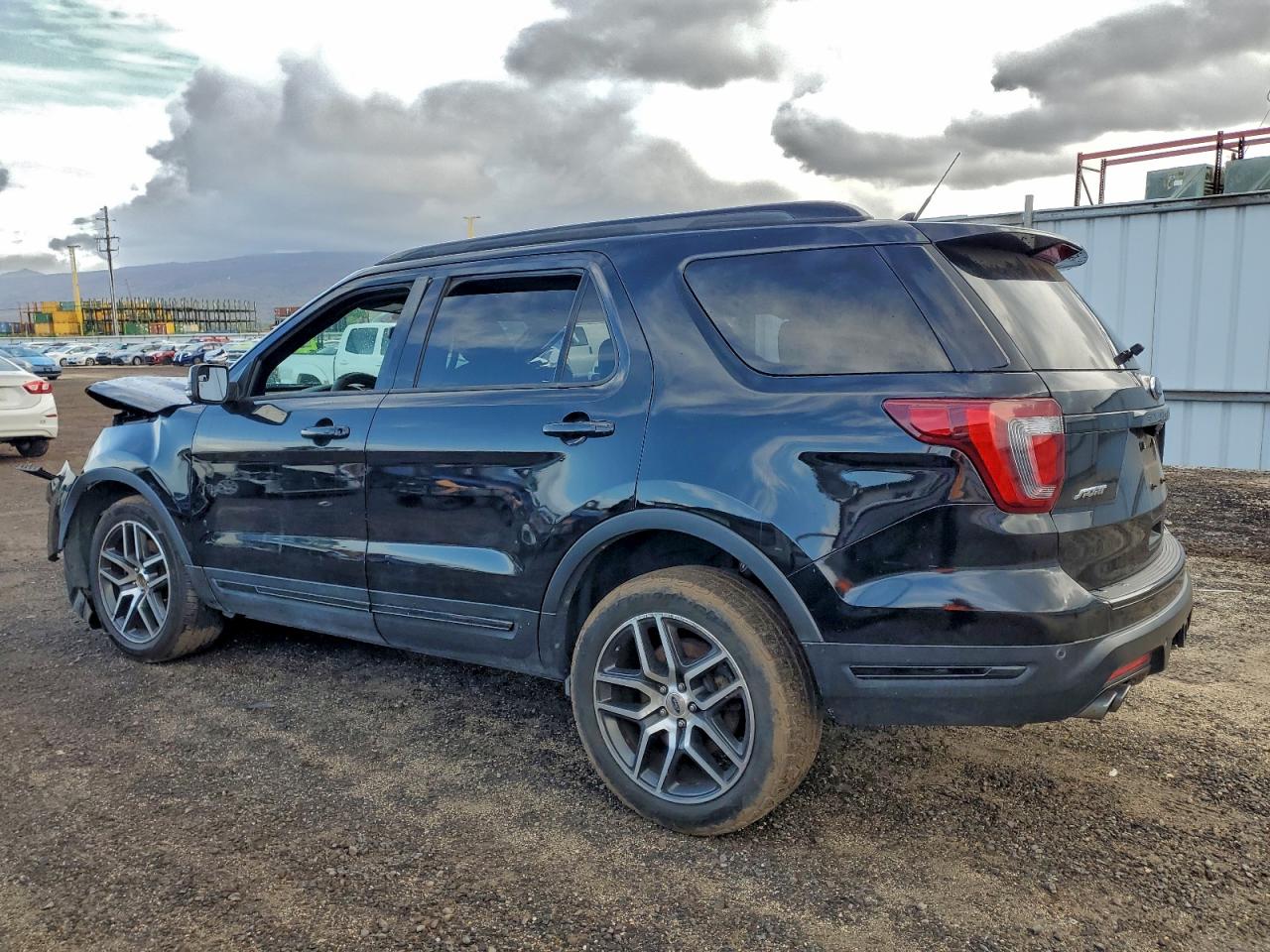 2018 FORD EXPLORER SPORT photo 3