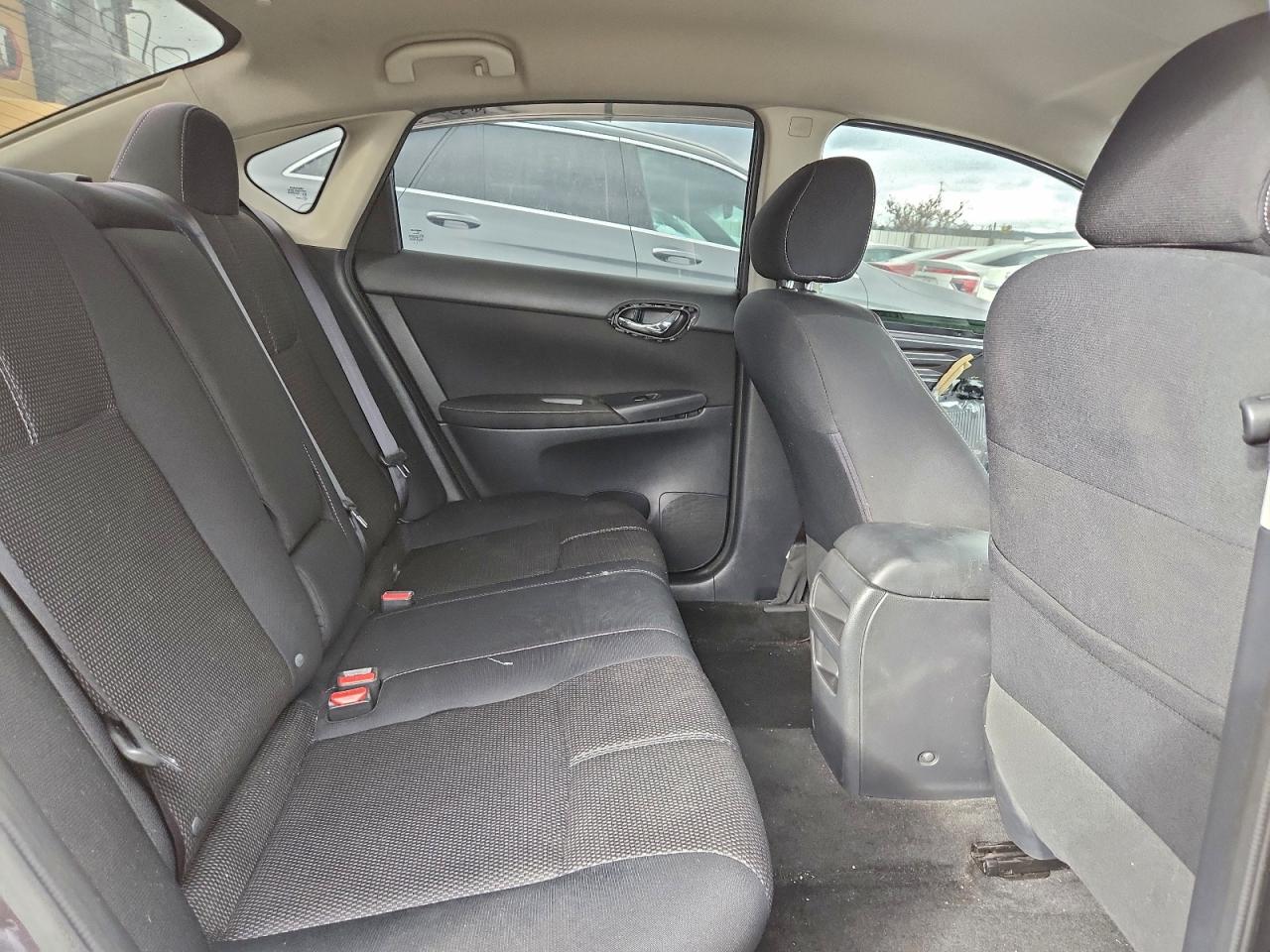 2014 NISSAN SENTRA S photo 19