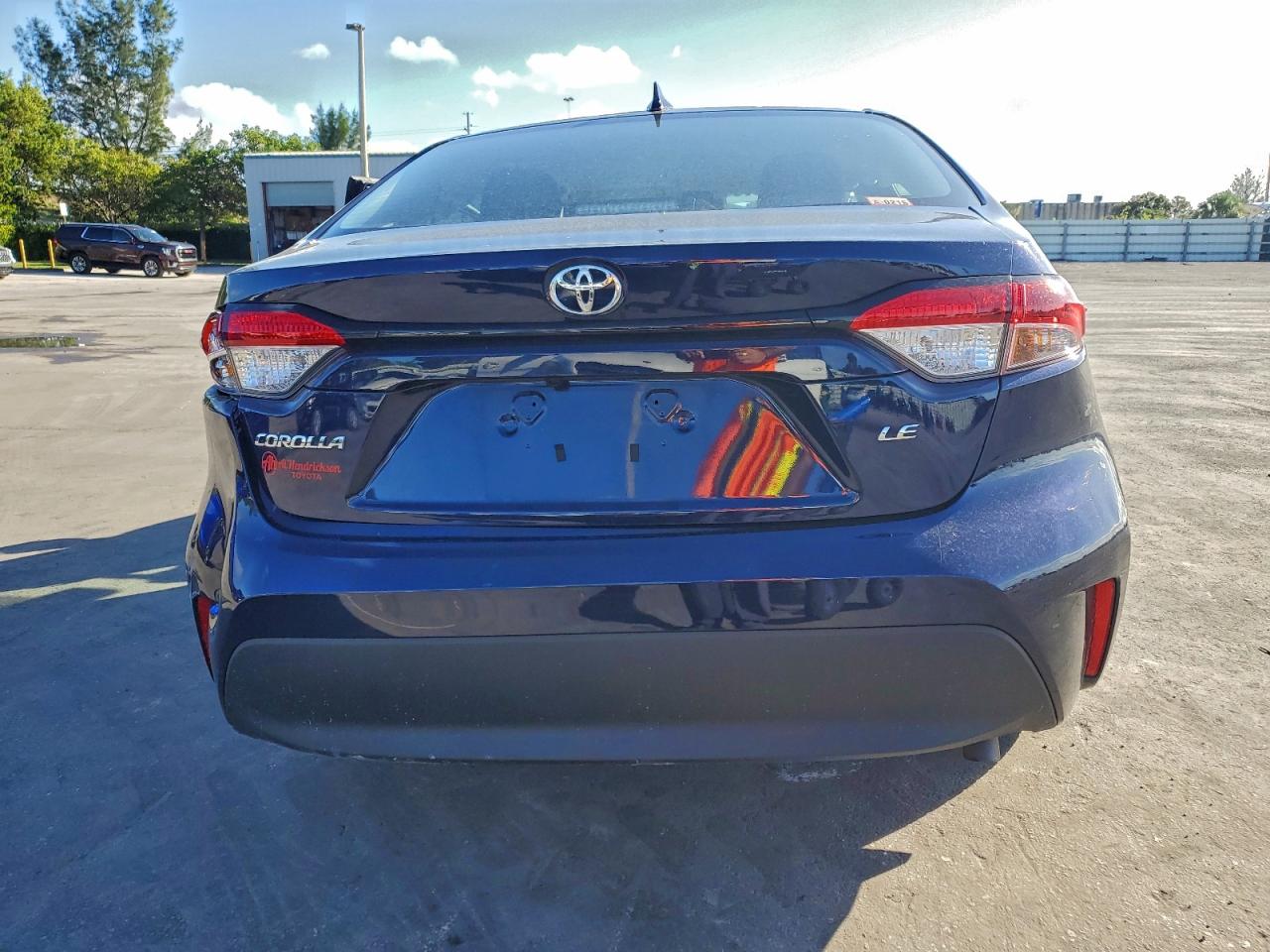 2025 TOYOTA COROLLA LE photo 11